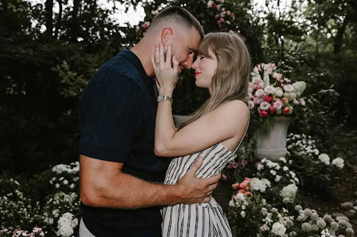 Taylor Swift and Travis Kelce Engagement 