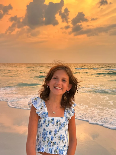 TikTok Influencer Zuza Benie Dies at 14
