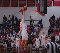Lakota West Opens Season With a Bang vs Middletown
